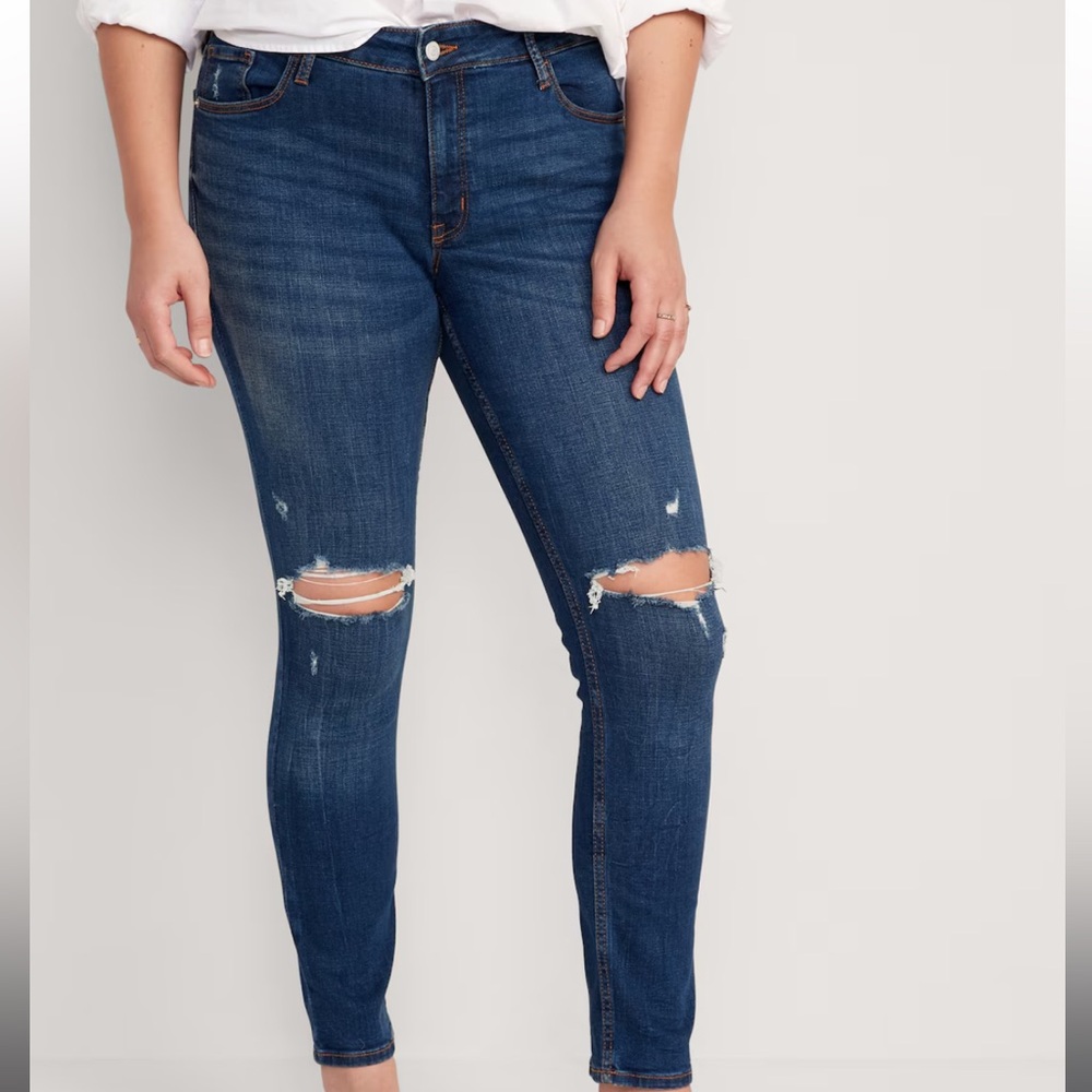 Old Navy Jeans Midrise Rockstar Super Skinny Short size 14 NWOT